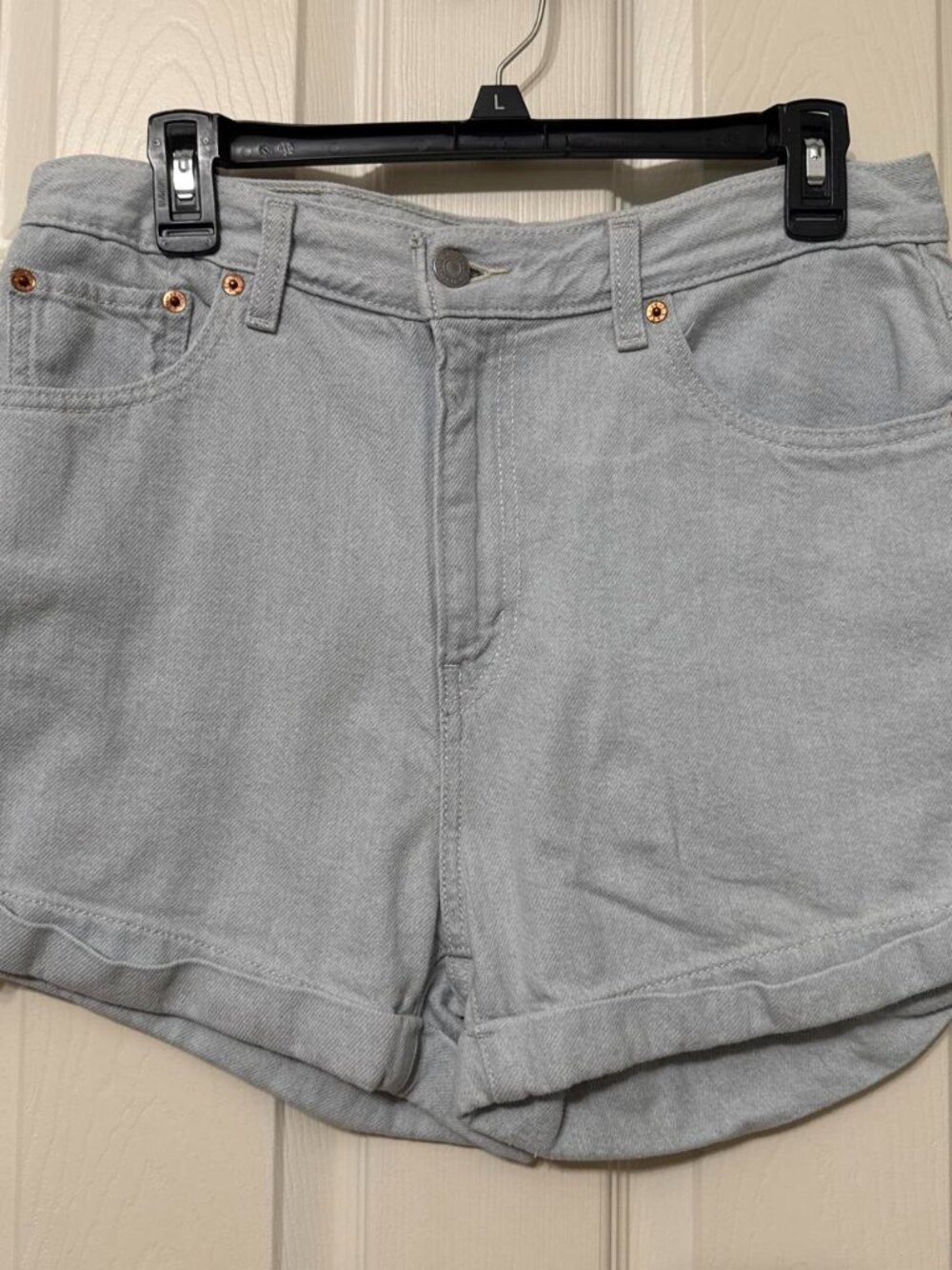 Levi’s W30 a-line light blue denim shorts #denim #summer